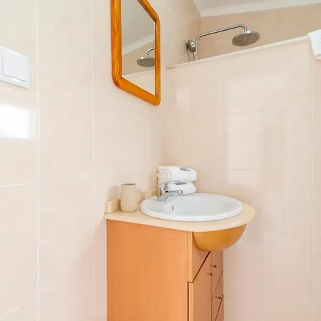 Casa Garde - 5 Mins Center - Balcony - Ac - Wi-fi Semesterbostad Tavira