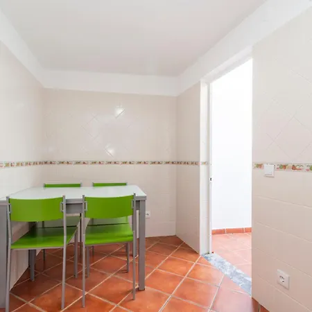 Casa Garde - 5 Mins Center - Balcony - Ac - Wi-fi Semesterbostad Tavira