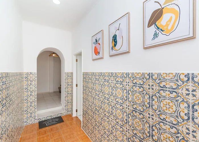Casa Garde - 5 Mins Center - Balcony - Ac - Wi-fi Vakantiehuis Tavira